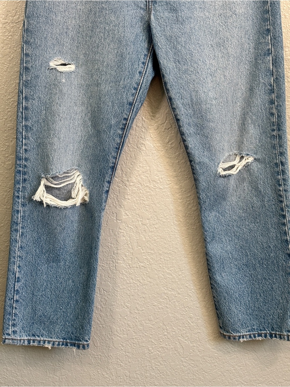 Levi’s 501 Original Fit, Button Fly, Cropped Jeans Sz. 27 - Picture 5 of 10